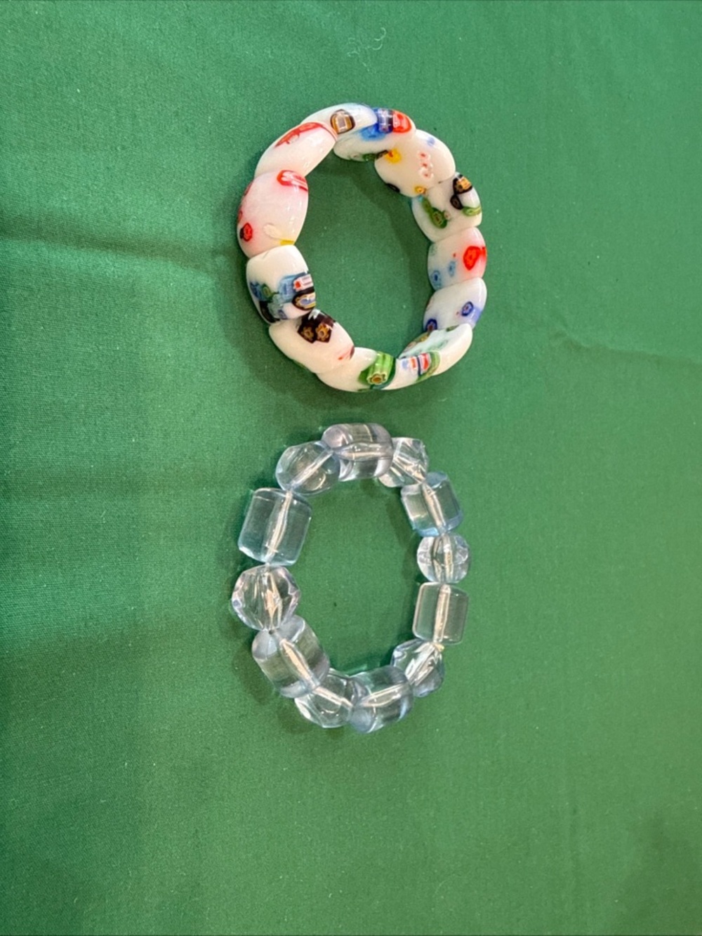 Beaded Stretch Bracelet Set - White Millefiori & Clear Glass